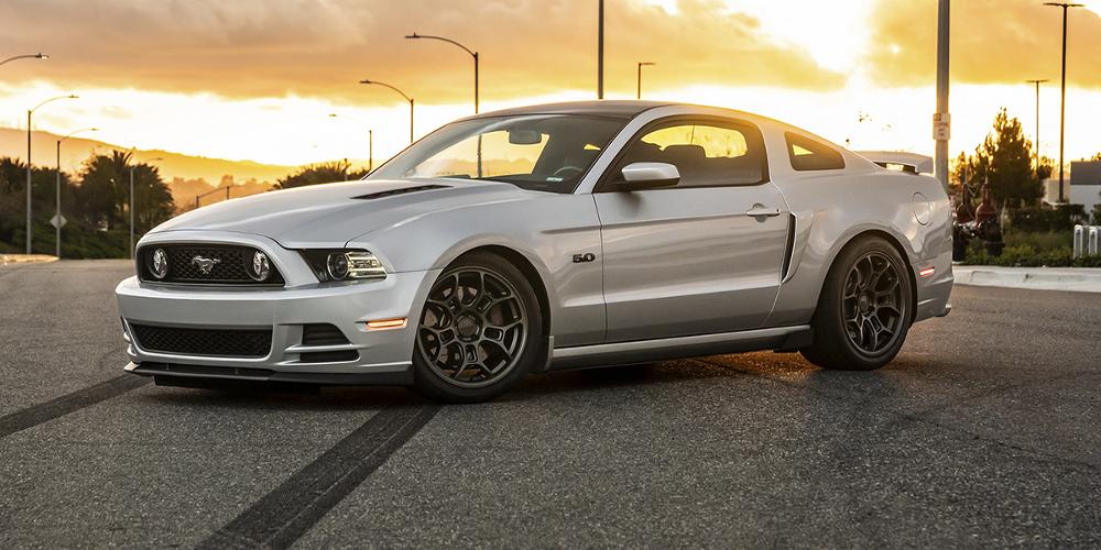 Ford Mustang American Racing AR952 GT Street